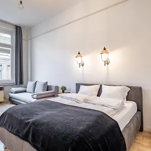  Apartamento Luxurious At Center Hungría
